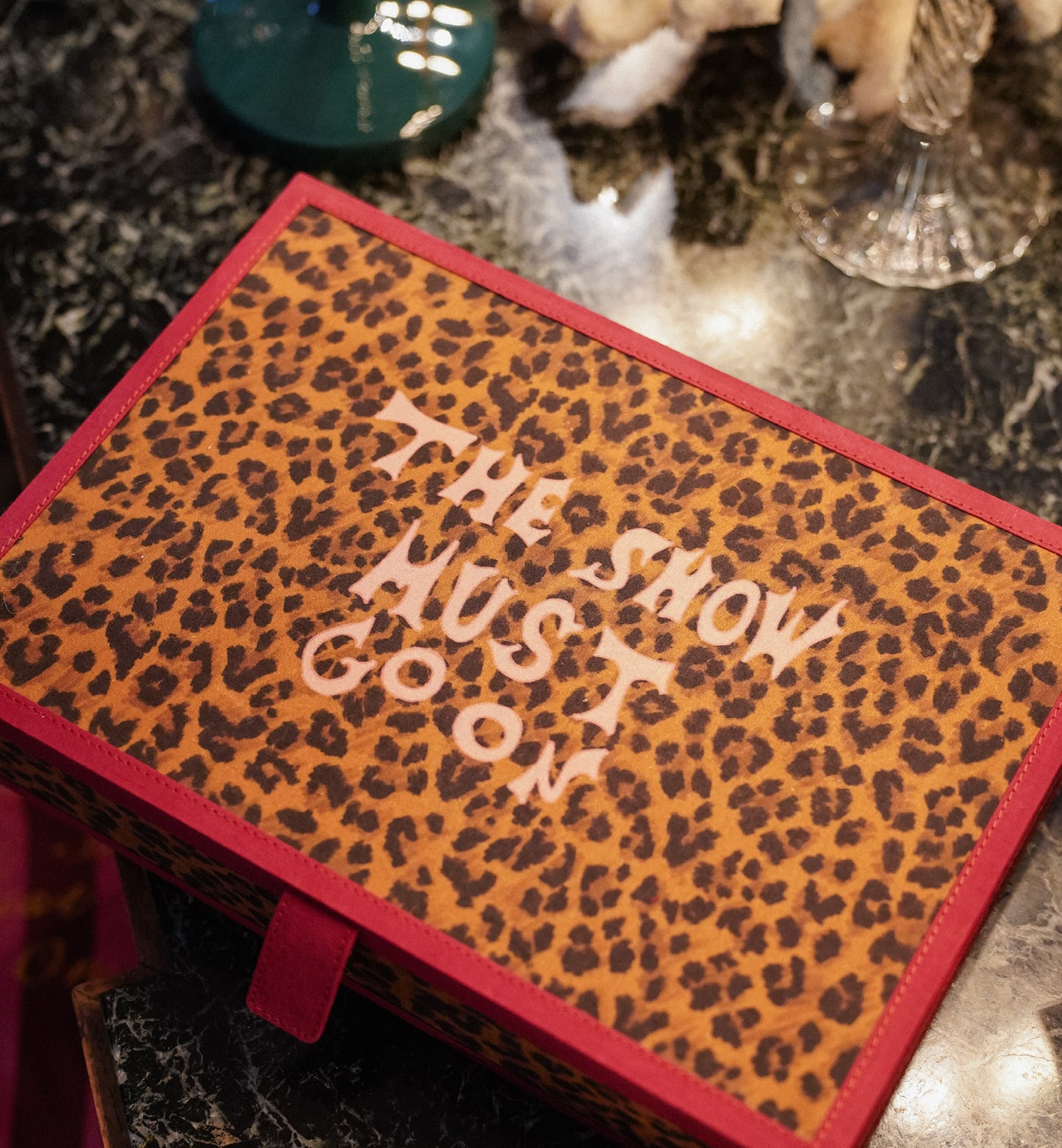 THE SHOW MUST GO ON JEWELLERY BOX