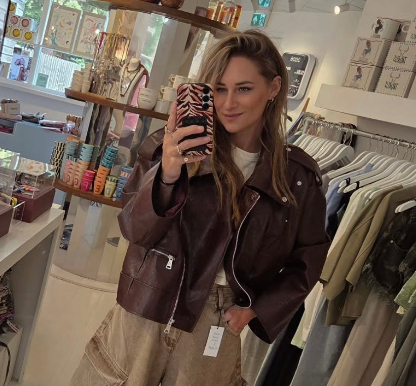 MOXIE JACKET