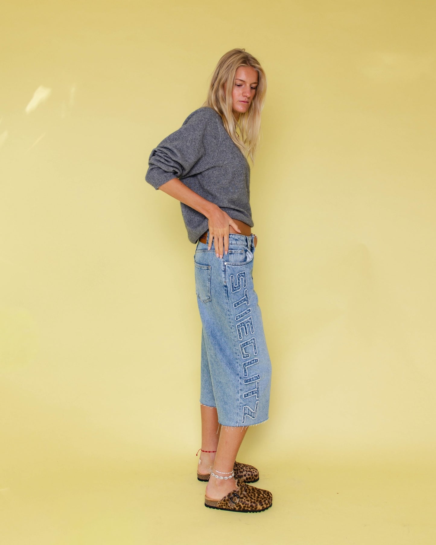 MIOSES BERMUDA SHORT | BLUE