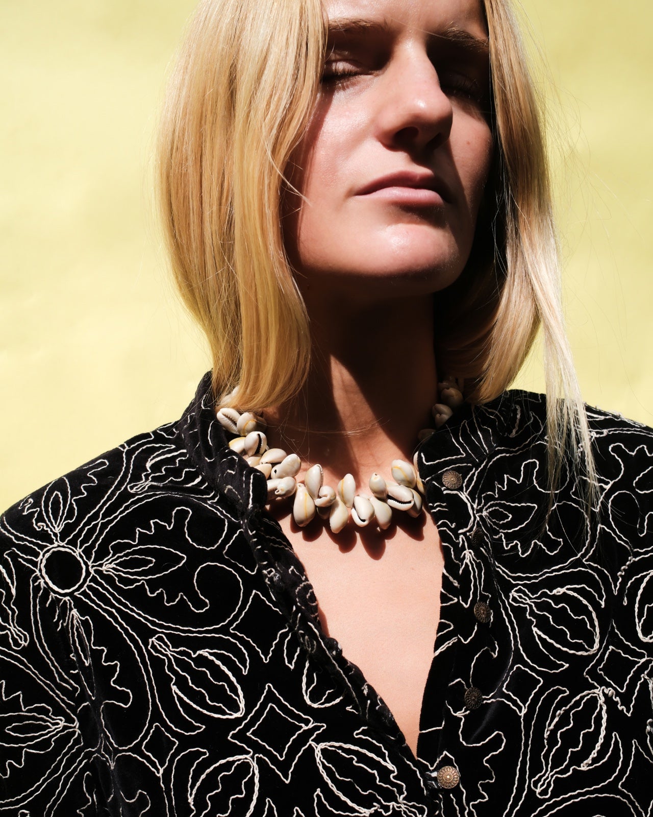 MAISON SHELL NECKLACE