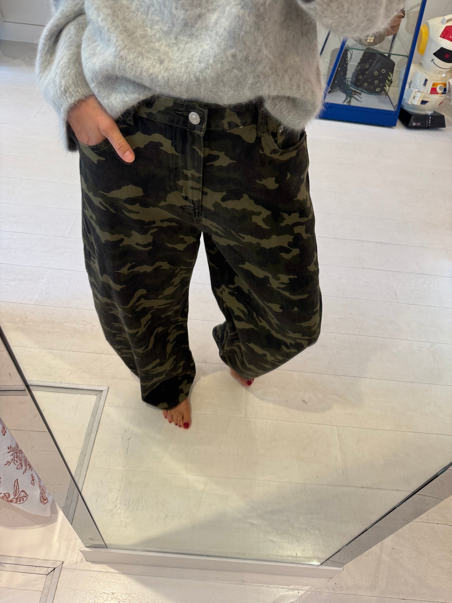 ARMY BALLOON JEANS
