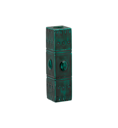 LAUREL REEF CANDLE HOLDER