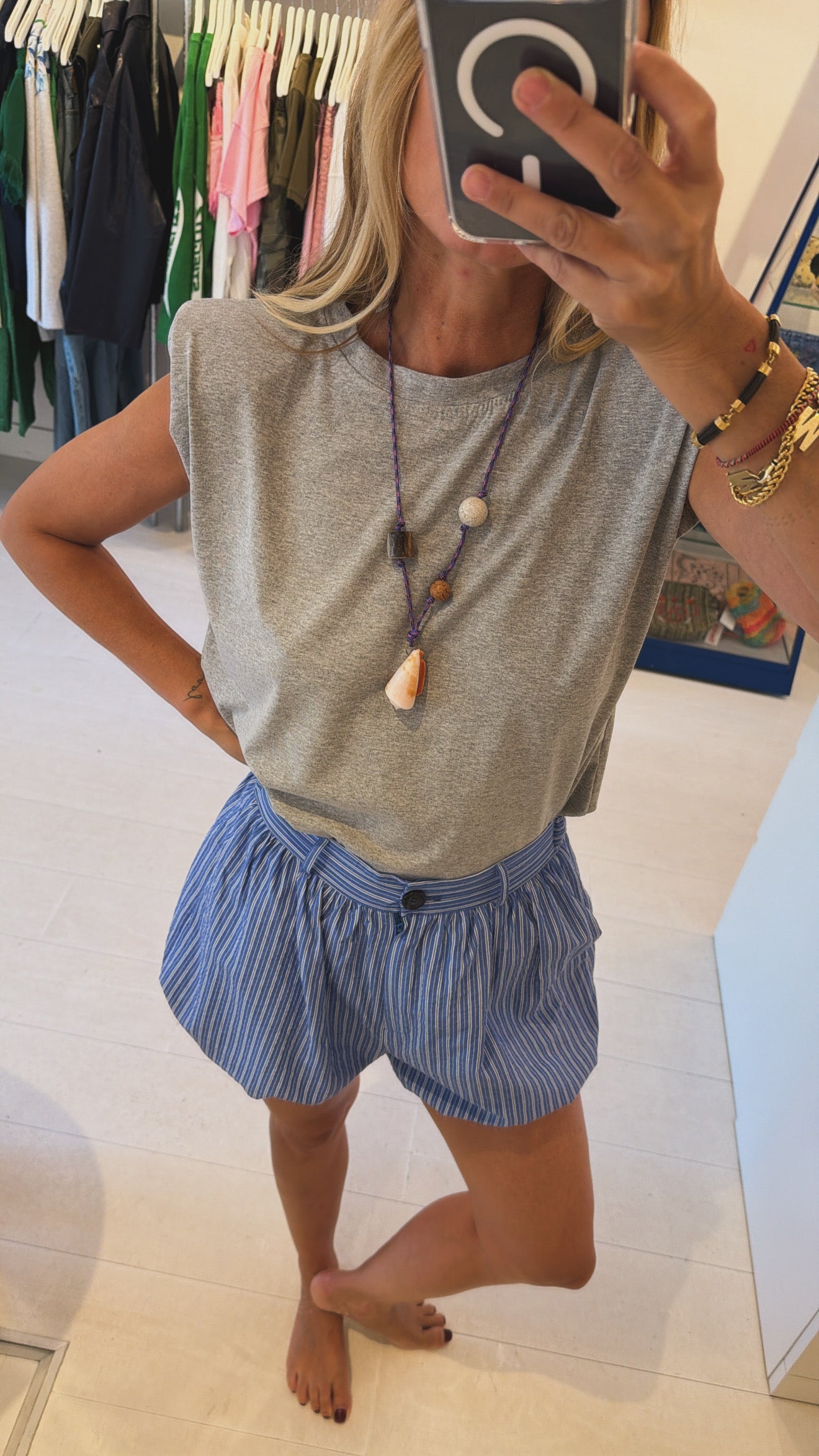 SHOULDERPAD TEE