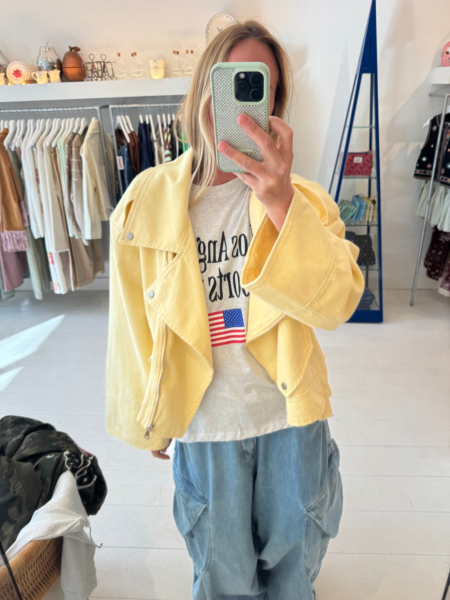 MOXIE JACKET