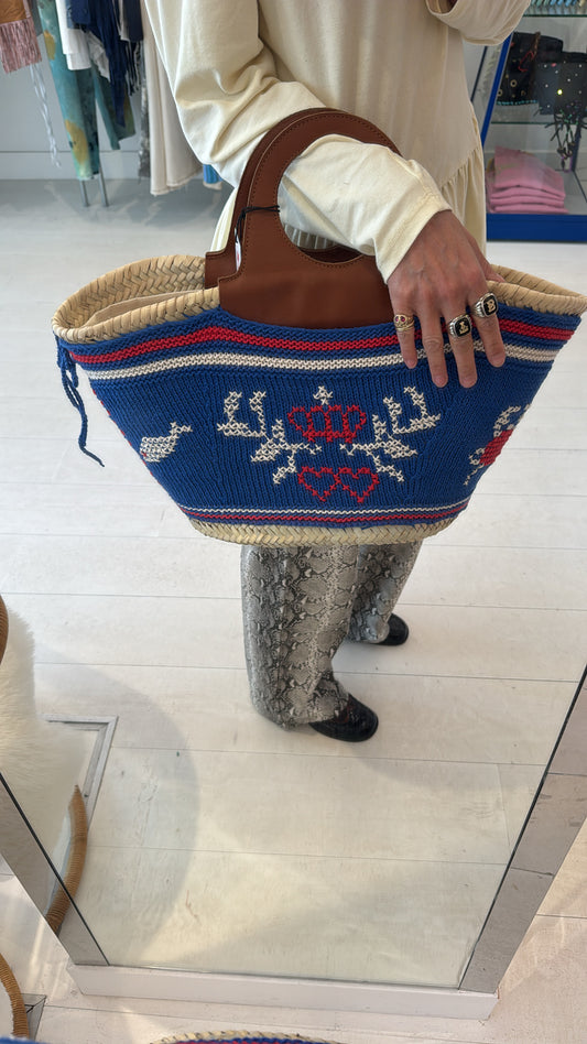 Póvoa - embroidered basket in electric blue / white