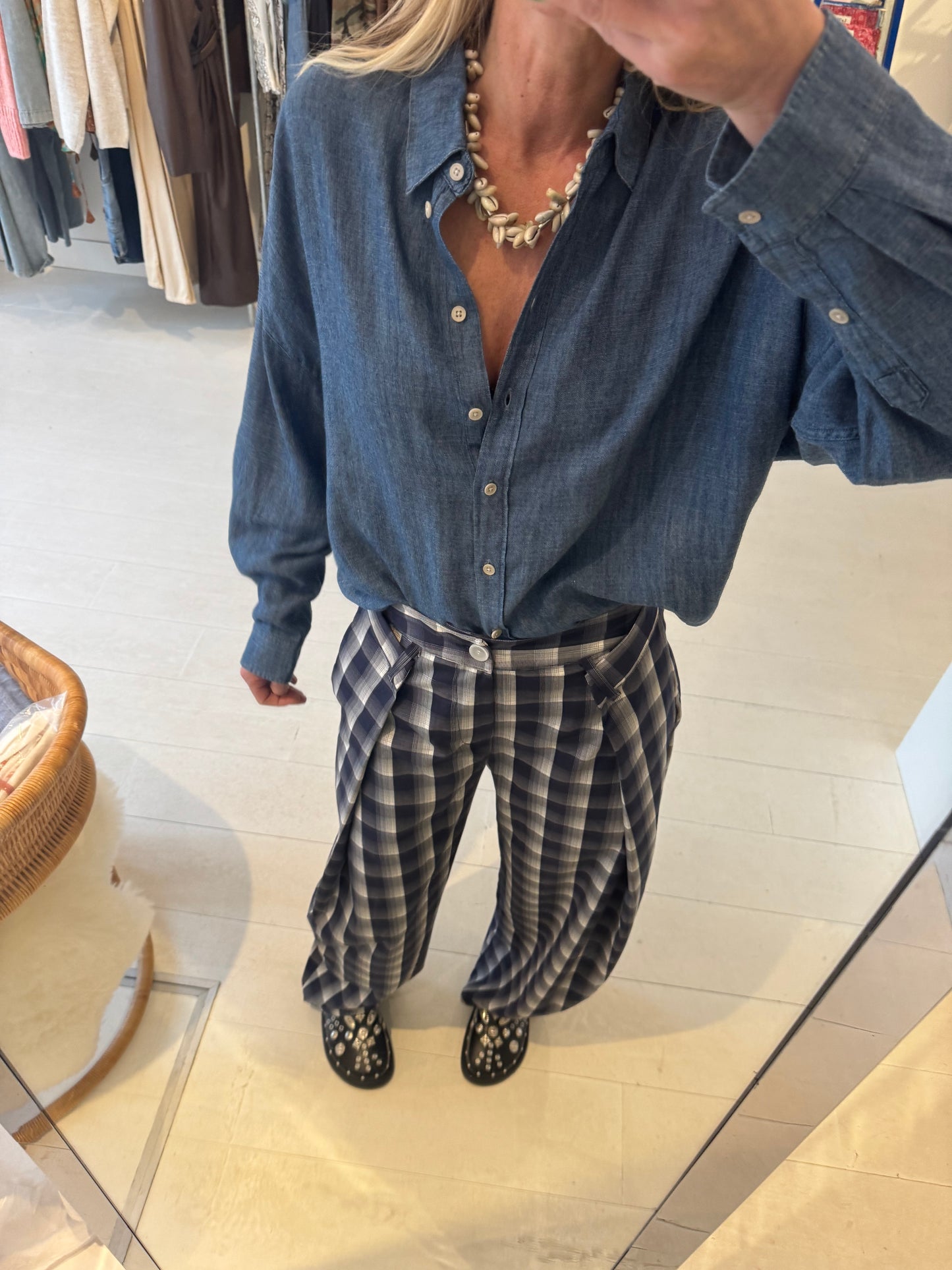 CHECKS PANTS
