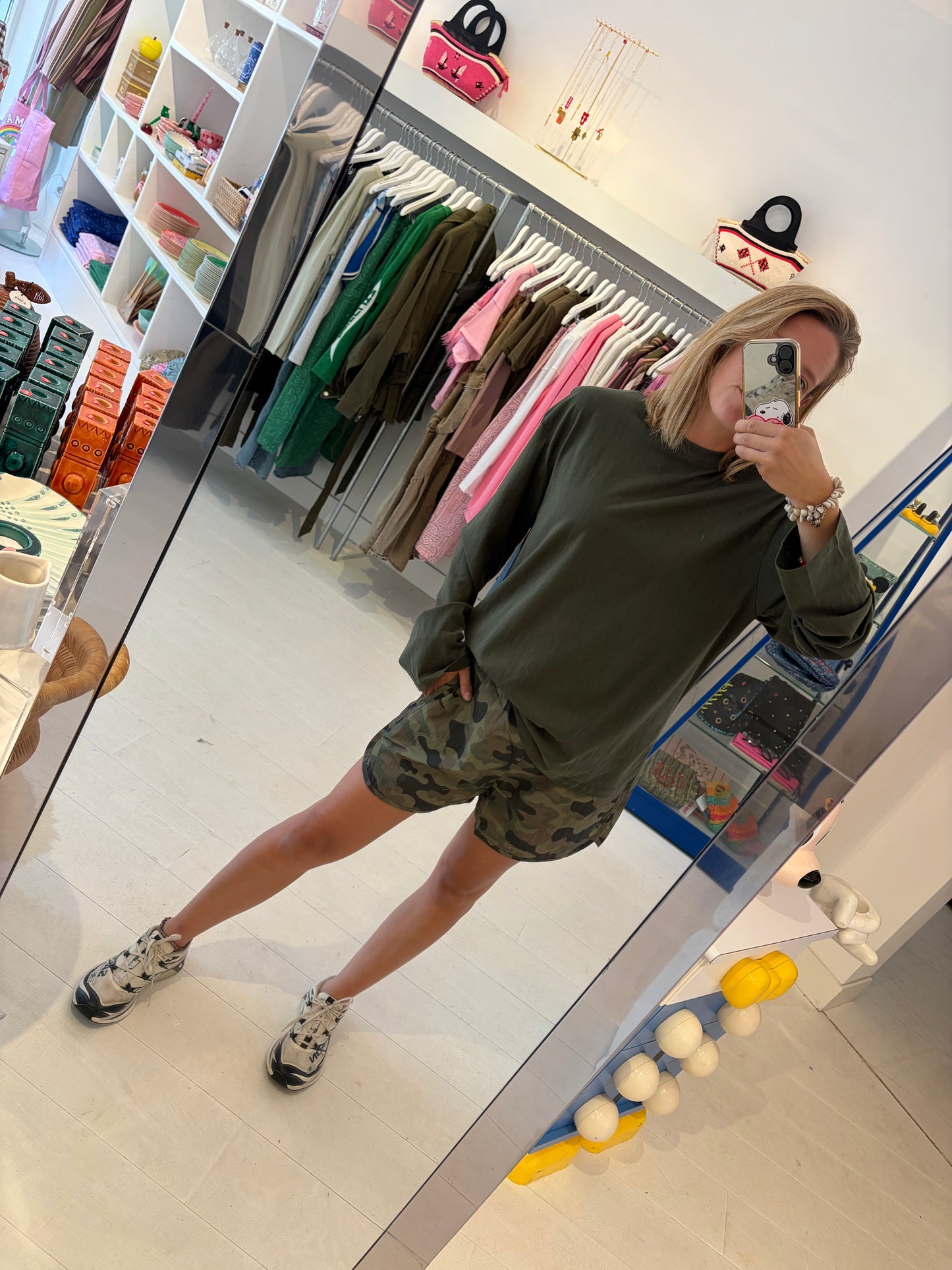LIZZY SHOULDERPAD LONGSLEEVE