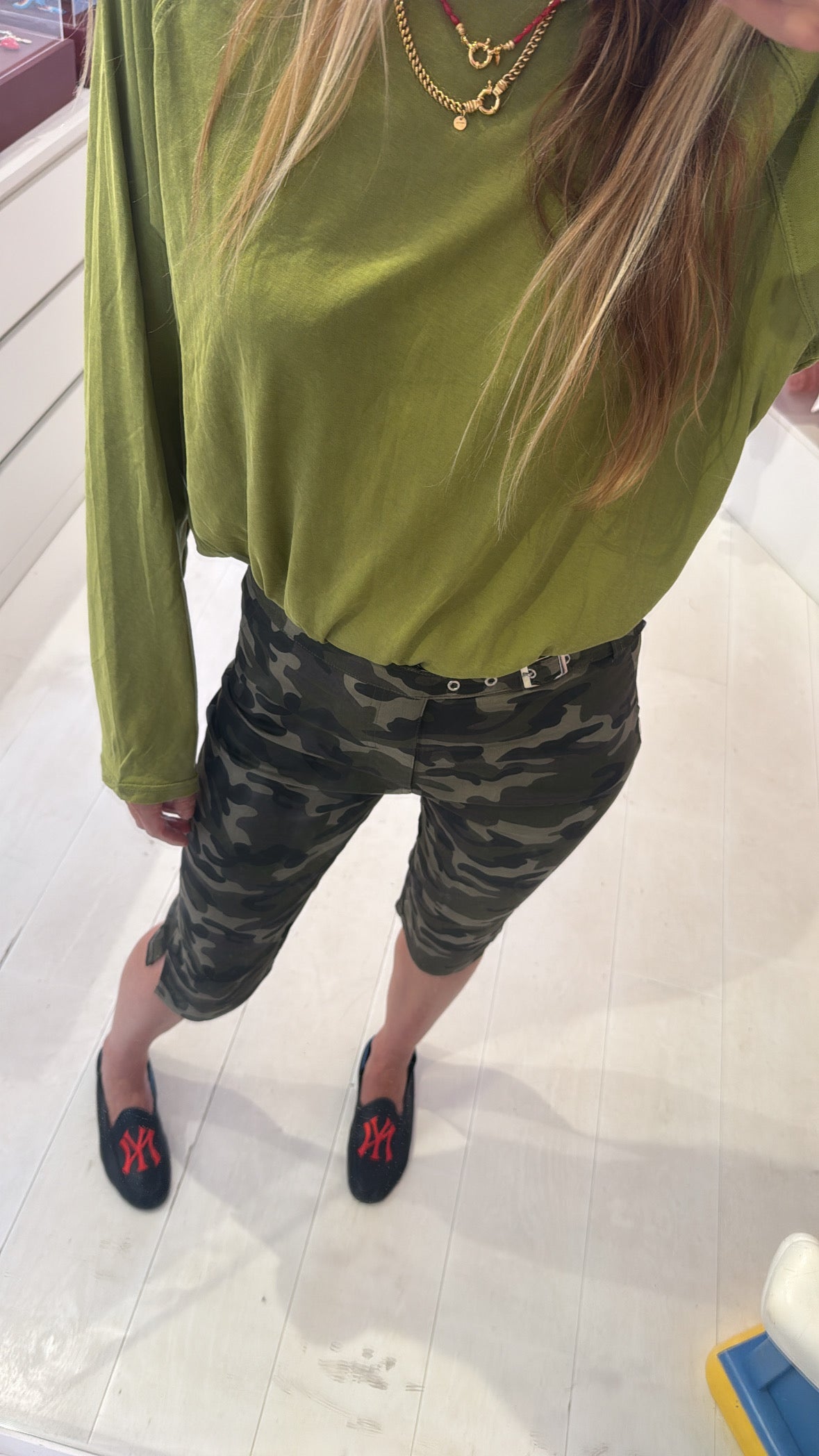 ARMY CAPRI