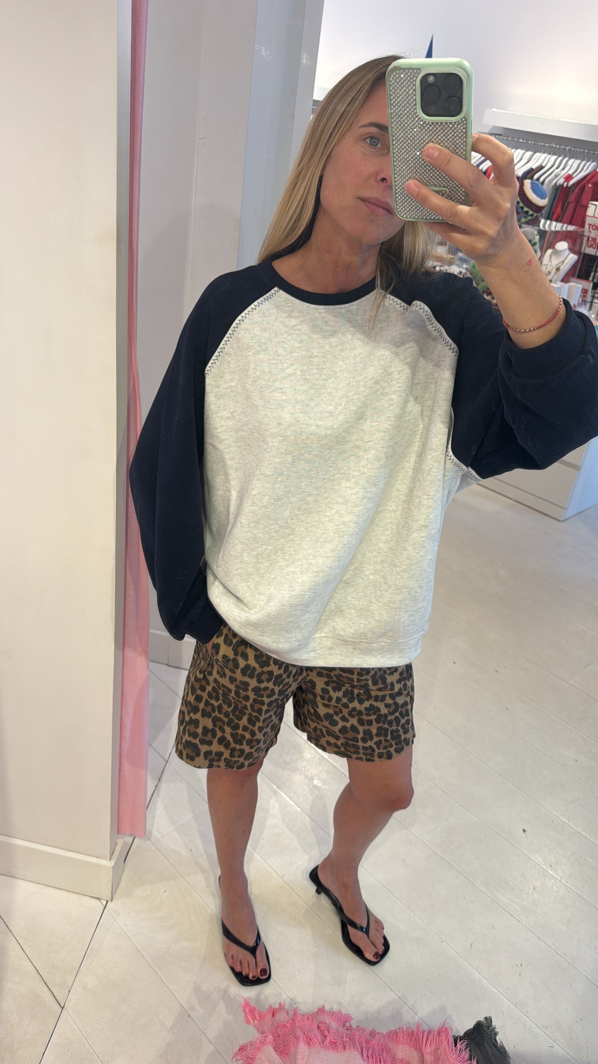 DUO TONE SWEATER