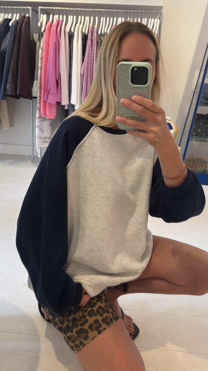 DUO TONE SWEATER