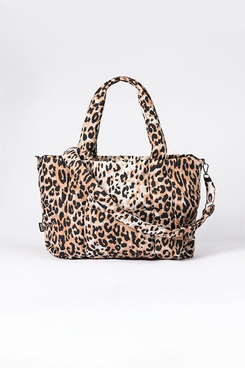 Leopard puffy bag